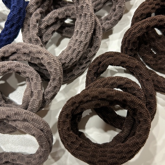 Seamless hair ties - Picture 6 of 7